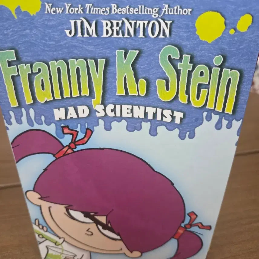 [BUNJANG] Franccy the Weird Scientist Children's Book / 엽기 과학자 프레니