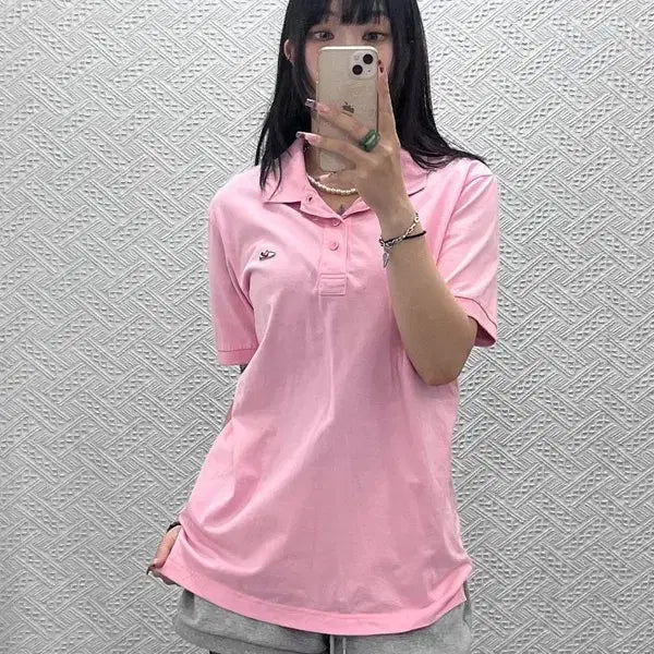 [BUNJANG] Nike Cortez Embroidered Patch "Strawberry Milk" Pink Short Sleeve Polo T-Shirt L / 나이키 코르테즈 자수패치 딸기우유 핑크 반팔 카라티 L C14137