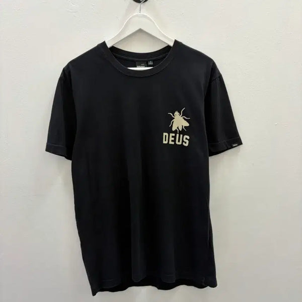 [BUNJANG] DEUS Ex Machina Big Logo Black T-Shirt / 데우스 빅로고 블랙 반팔티