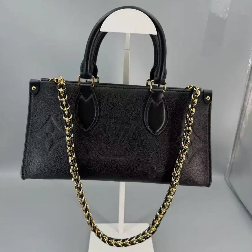[BUNJANG] Black Leather Shoulder Bag / 블랙 가죽 숄더 백 새상품