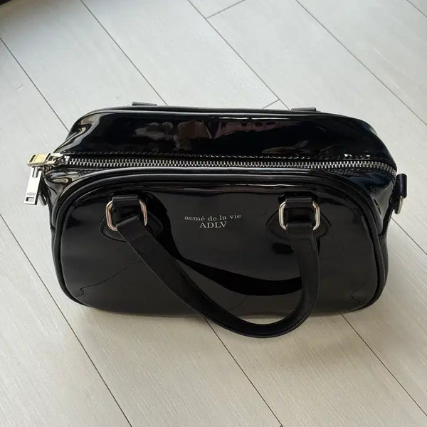 [BUNJANG] AcmedLabs Enamel Shoulder Bag Black / 아크메드라비 에나멜 숄더백 블랙