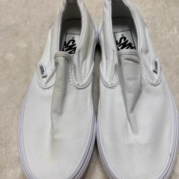 [BUNJANG] Vans Slip-On White Shoes / 반스 슬립온 화이트 220