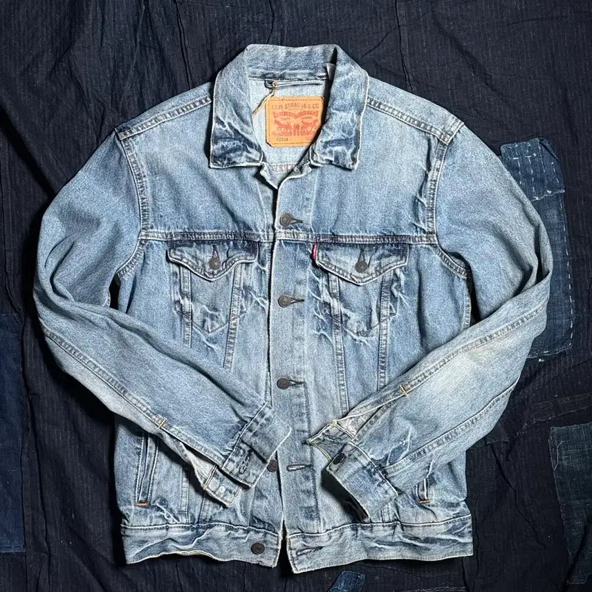 [BUNJANG] Levi's 72334 Type 3rd Denim Trucker Jacket / 리바이스 72334 3세대 데님 트러커 자켓 S
