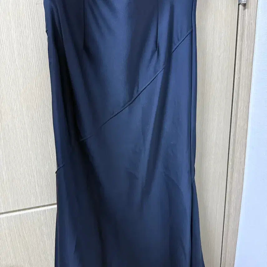 [BUNJANG] Obzeu Navy Satin Skirt / 한섬 오브제 네이비 새틴 스커트