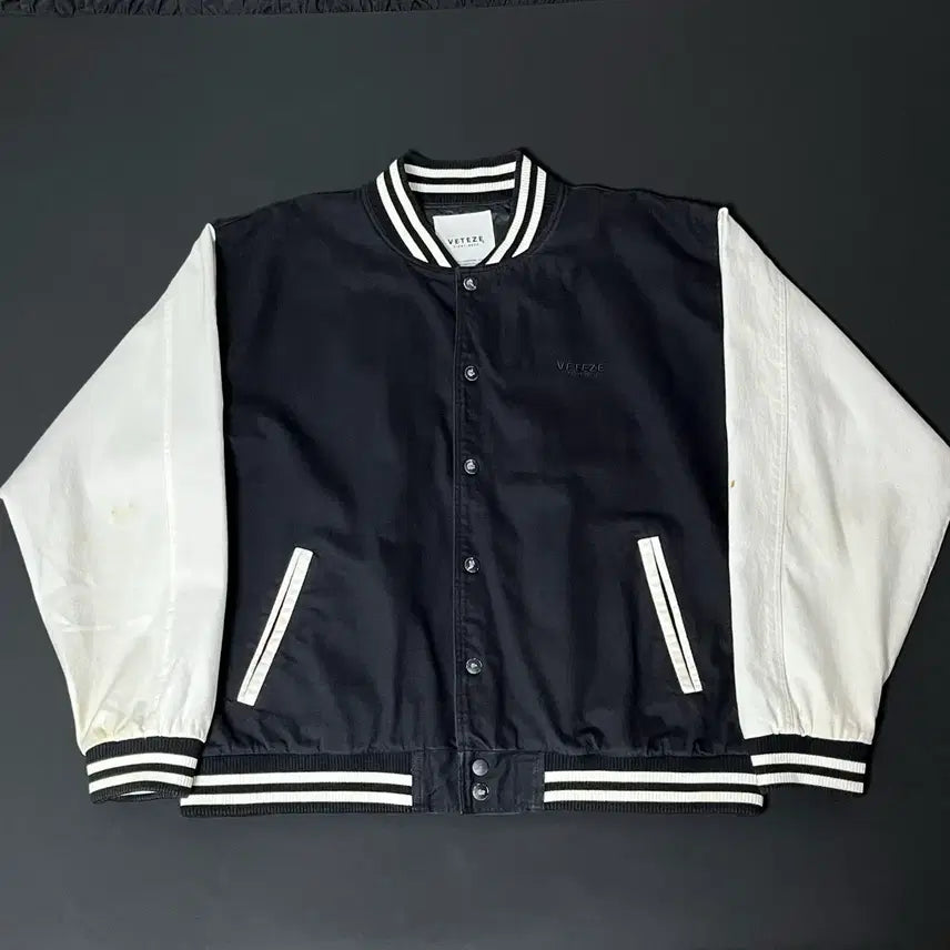 [BUNJANG] VETEZE Varsity Jacket Black & White / [VETEZE] XL | 베테제 바시티 자켓