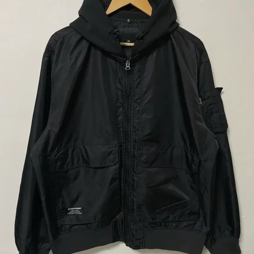 [BUNJANG] Frank Stone Ma-1 Loose Fit Bomber Jacket with Hood / 105 frank stone Ma-1 루즈핏 항공점퍼 후드 자켓 정품