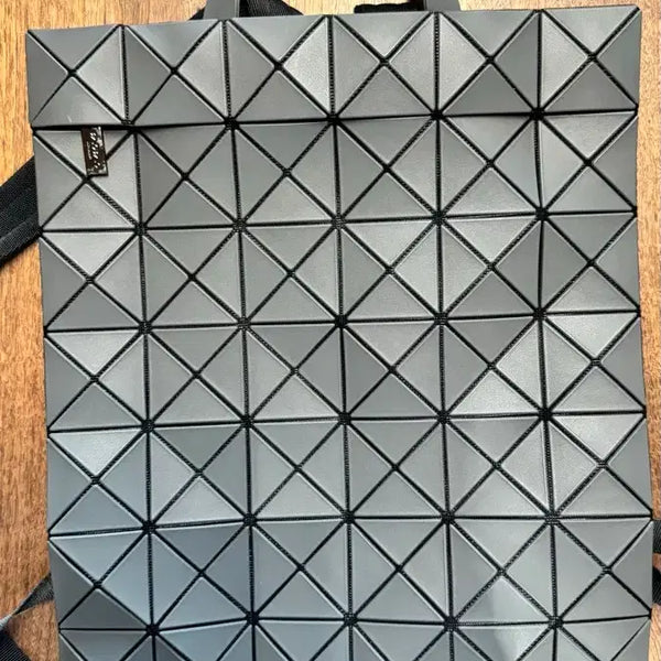 [BUNJANG] Issey Miyake Bao Bao Lucent Flat Backpack Charcoal Gray / 바오바오 루센트 플랫 백팩