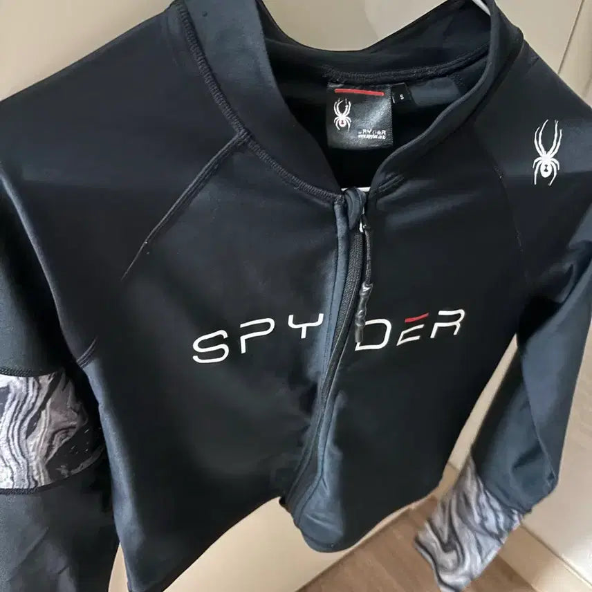 [BUNJANG] Spider Long Sleeve Training Top - Women's S / 스파이더 긴팔 상의