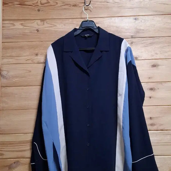 [BUNJANG] 2nd Floor Colorblock Blouse / 2nd floor 배색 블라우스