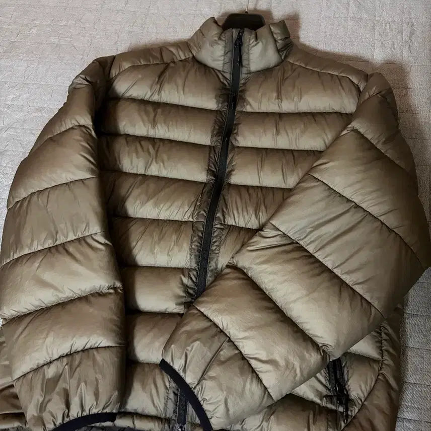 [BUNJANG] Moif Padded Jacket Olive Green Size 2 / 모이프패딩(24년도모델)올리브