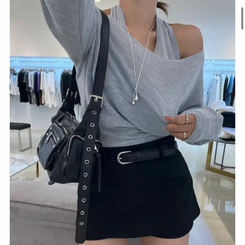 [BUNJANG] Logo Halter Neck Tank Top + One Shoulder Knit Set / 로고 홀터넥나시+원숄더니트 새상품