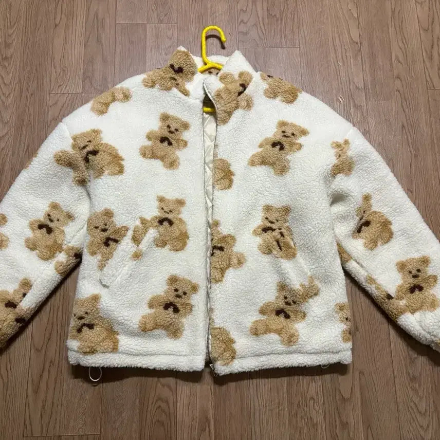 [BUNJANG] Teddy Bear Fleece Jacket White Padded / 테디베어 플리스 자켓 화이트 누빔 곰돌이