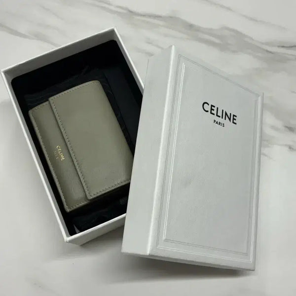 [BUNJANG] Celine Small Triomphe Wallet Green Clay Calfskin / [정품] 셀린느 스몰 트라이폴드 월렛 반지갑 여성지갑 말차코어 말차지갑 셀린느 반지갑 셀린느지갑