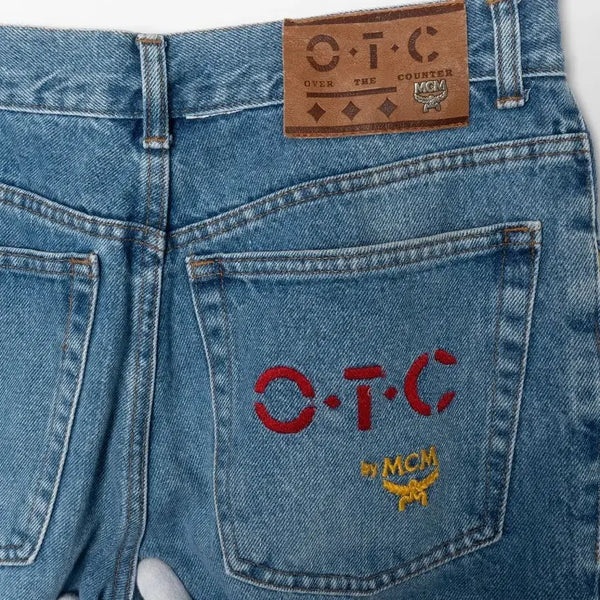 [BUNJANG] MCM OTC Vintage Embroidered Denim Pants / [90년대 명품 빈티지] MCM OTC 레트로 자수 데님 팬츠 (33)
