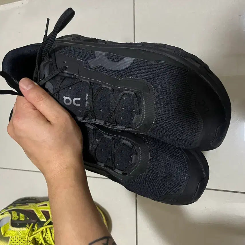 [BUNJANG] On Running 280 Black Hiking/Trekking Shoes / 온 러닝 280 블랙(박스동봉)