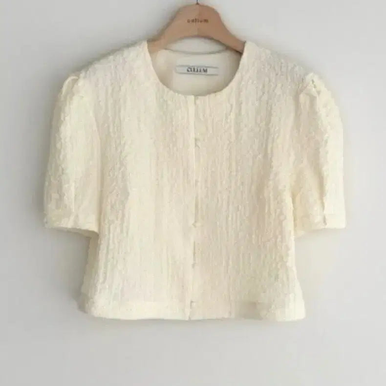 [BUNJANG] Cullum Puff Cropped Cardigan (New) / Cullum 퍼프 크롭 가디건(새상품)