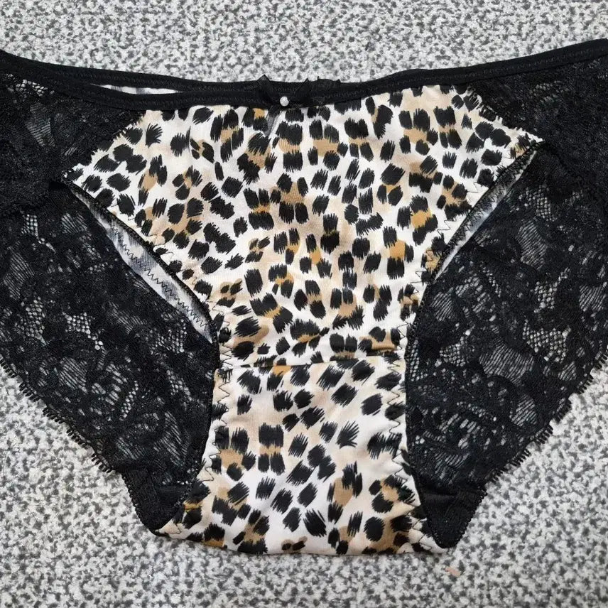 [BUNJANG] Leopard Lace Panties (Used) / 호피 레이스 팬티(중고품)