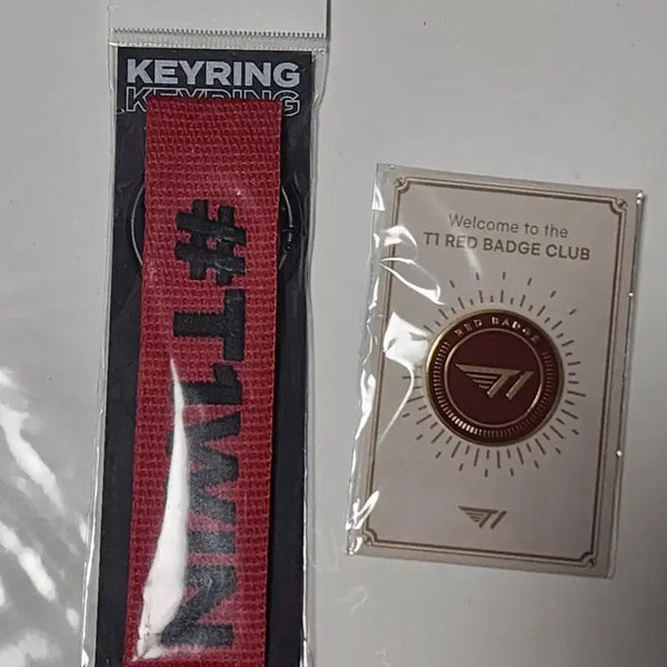 [BUNJANG] T1 YouTube Membership Goods Keyring & Badge Set / T1 유튜브 멤버쉽 굿즈 키링 뱃지