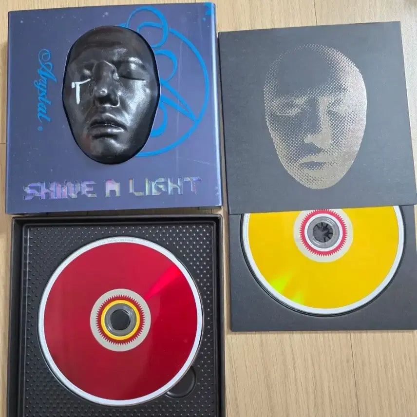[BUNJANG] G-Dragon Shine a Light First Press / 지드래곤 샤인어라이트 초판 최저가 팝니다!