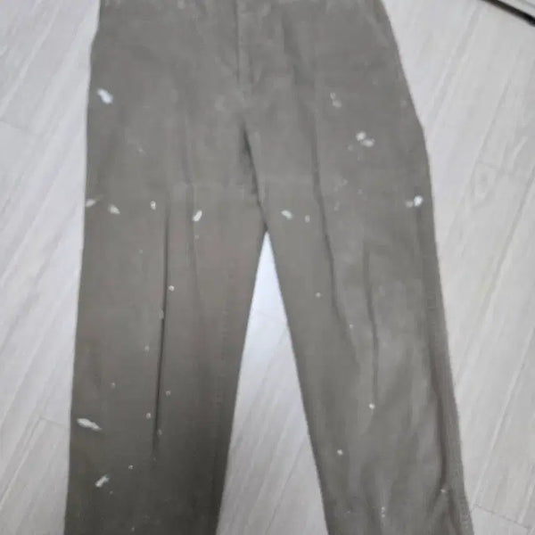 [BUNJANG] Shutter Painting Chino Pants L Size / 셔터 페인팅 치노 L 사이즈