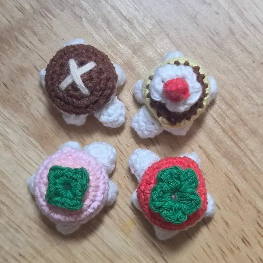 [BUNJANG] Hand-knitted Turtle Keychain Set (4 pcs) / 뜨개질 거북 키링 4개 0.5