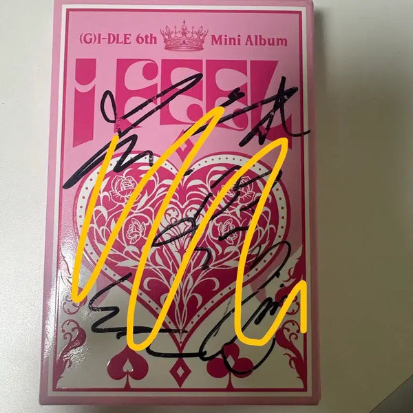 [BUNJANG] G)I-DLE Signed Album (Promotional Use Only) / 아이들 싸인앨범(비매)