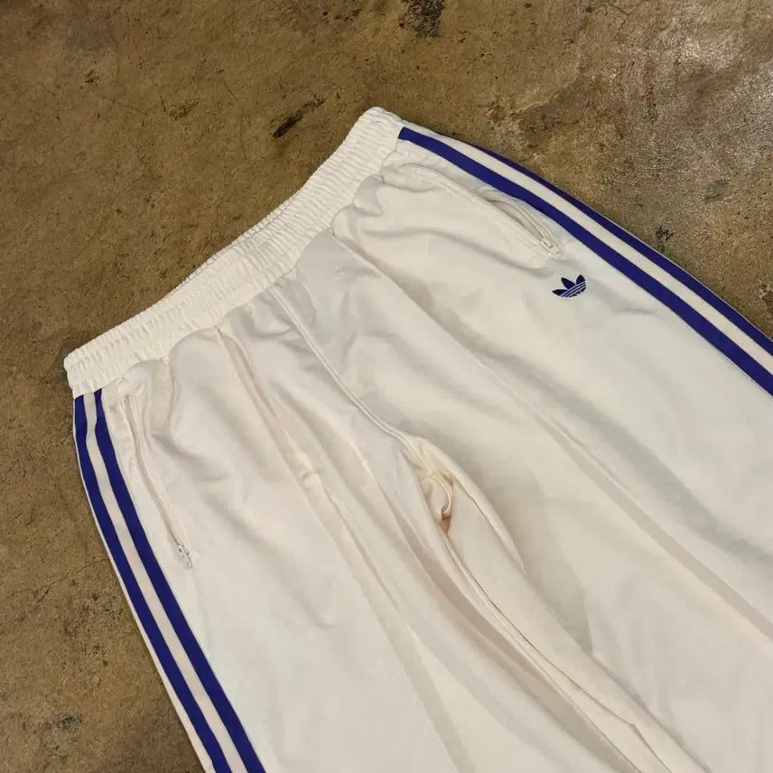 [BUNJANG] Adidas Three-Stripes Track Pants / [정품/S] 아디다스 삼선 트레이닝 바지