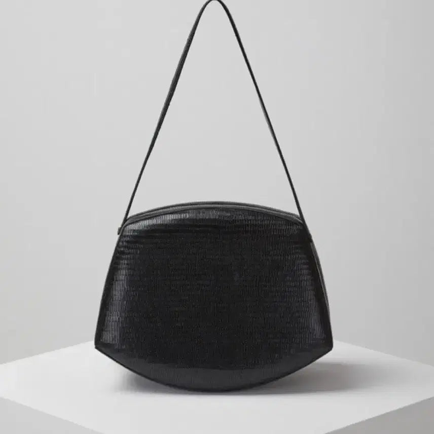 [BUNJANG] Archive Appk Shell Shoulder Bag Lizard Black / 아카이브앱크 쉘 숄더 백 리자드 블랙