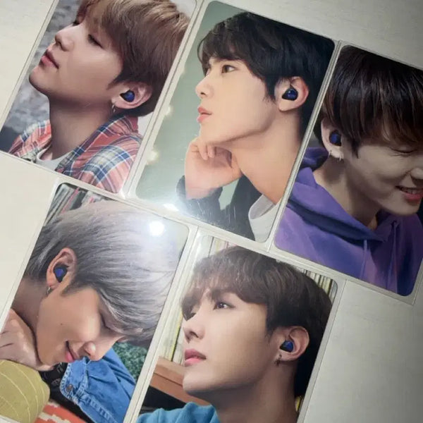 [BUNJANG] BTS Samsung Galaxy Buds Photocard Jin / 방탄소년단 삼성 갤럭시 버즈 포카 BTS Sams ung Galaxy