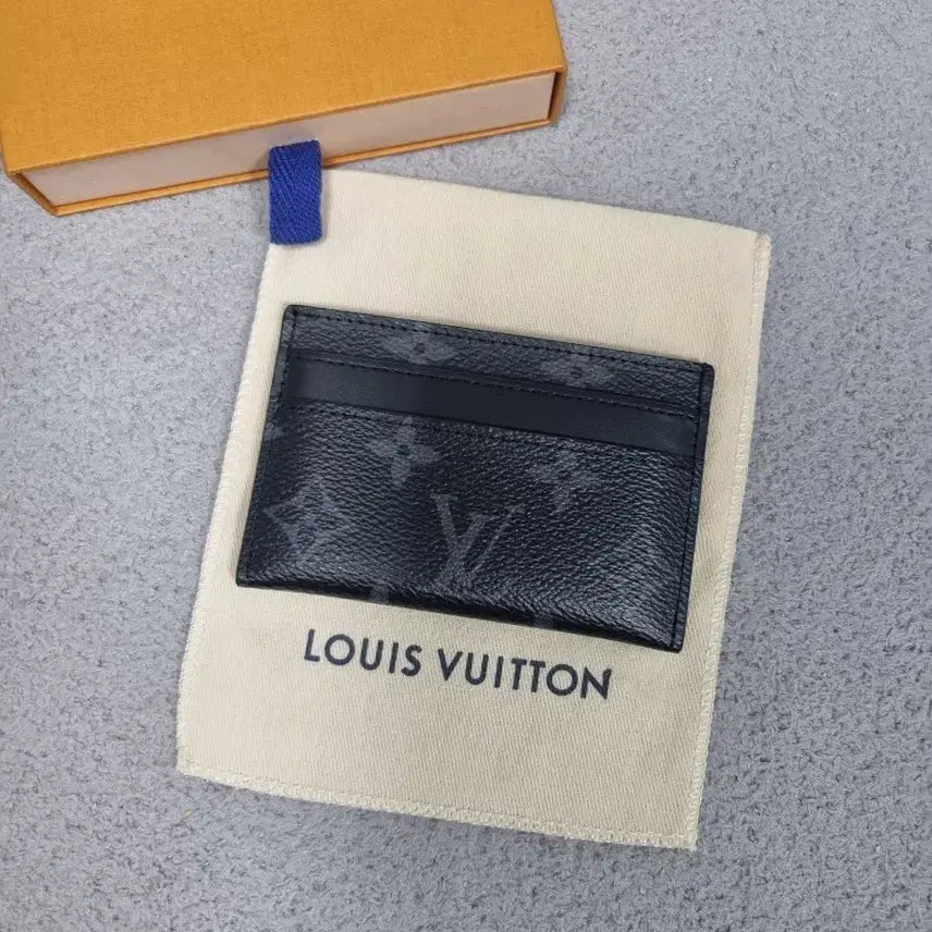 [BUNJANG] Louis Vuitton Eclipse Monogram Double Card Holder Black / [새상품급/신형] 루이비통 이클립스 모노그램 더블 카드홀더 카드지갑 블랙