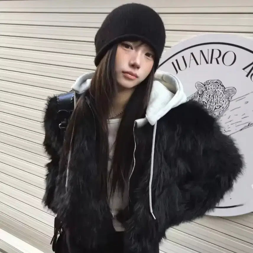[BUNJANG] Black Fur Hooded Jacket / 블랙 퍼 후드자켓