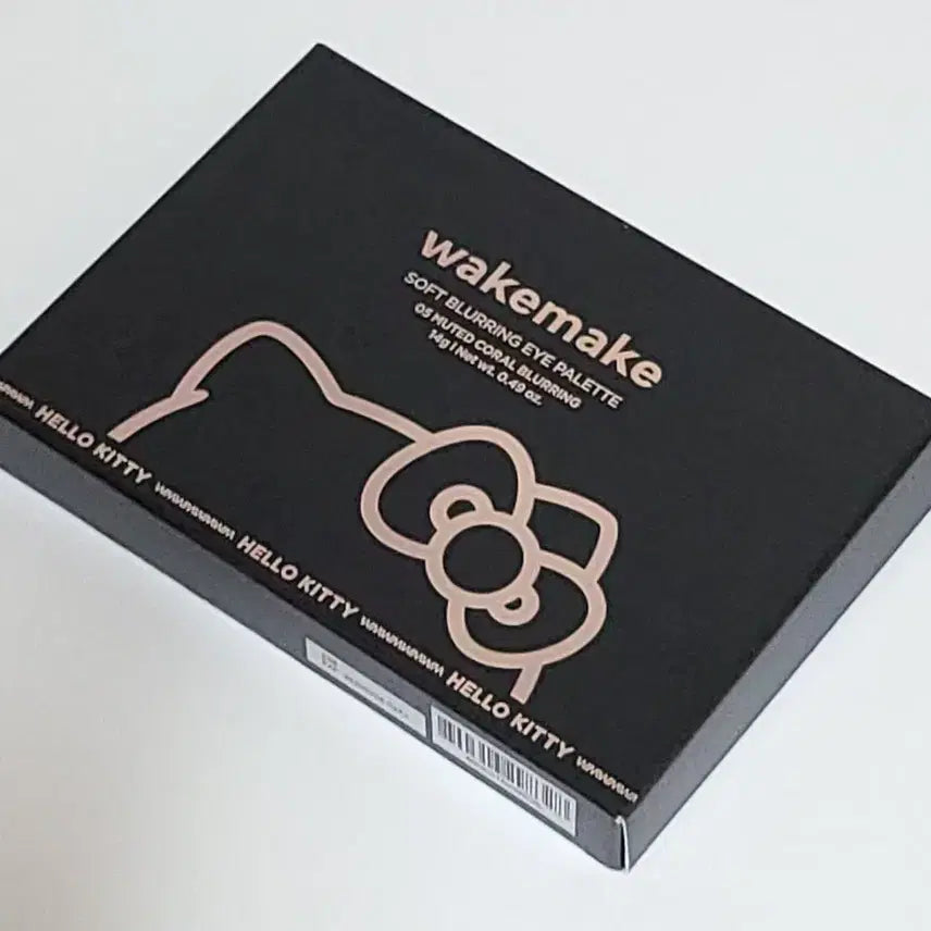 [BUNJANG] WAKEMAKE Hello Kitty Eye Palette 05 Mute Coral Blurring / 웨이크메이크 키티 헬로키티 아이팔레트