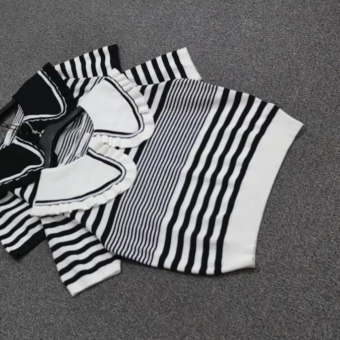[BUNJANG] Baneike 2 Types Cape Knit Bundle Set / 반에이크 케이프니트2종일괄