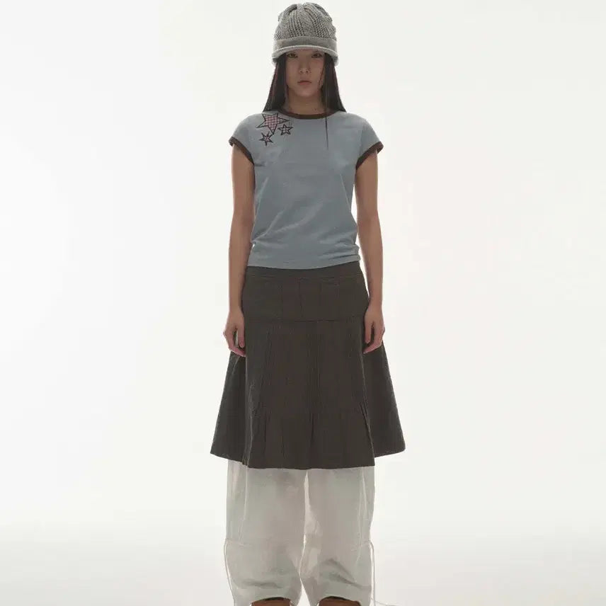 [BUNJANG] Coyseio Flower Pintuck Skirt Charcoal / 코이세이오 플라워 핀턱 스커트 차콜 1사이즈