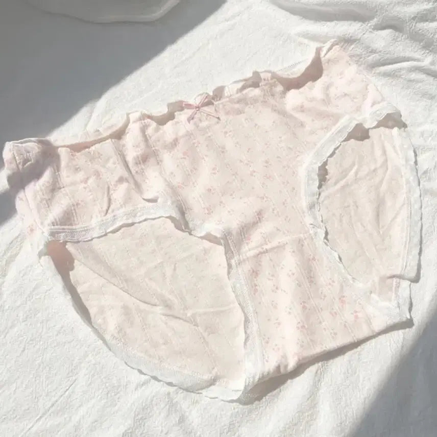 [BUNJANG] Pink Ribbon Women's Underwear (Used) / 핑크리본 여자 팬티(중고)