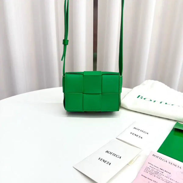 [BUNJANG] Bottega Veneta Mini Cassette Bag Green / [정품] 보테가베네타 미니 카세트백 그린