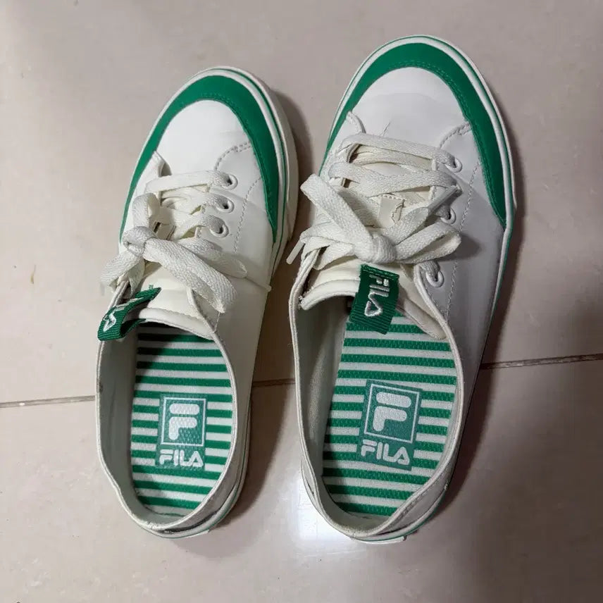 [BUNJANG] Fila White Green Color Block Sneakers / 휠라 흰색 녹색 배색 스니커즈
