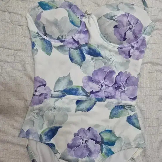 [BUNJANG] Floral One-Piece Swimsuit / 수영복