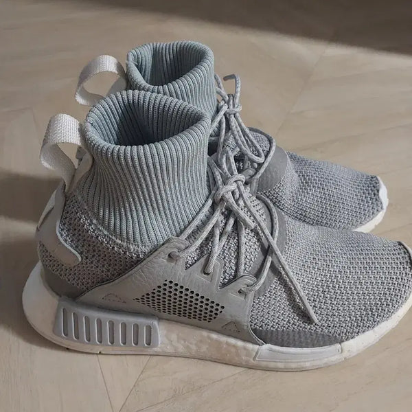 [BUNJANG] Adidas NMD R2 Knit Sneakers Grey / 아디다스 레볼루션  NMD R2 회색 니트