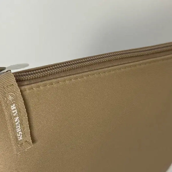 [BUNJANG] Korean Air Amenity Pouch Beige Unused / [새상품] 대한항공 어메니티 파우치 (미사용)