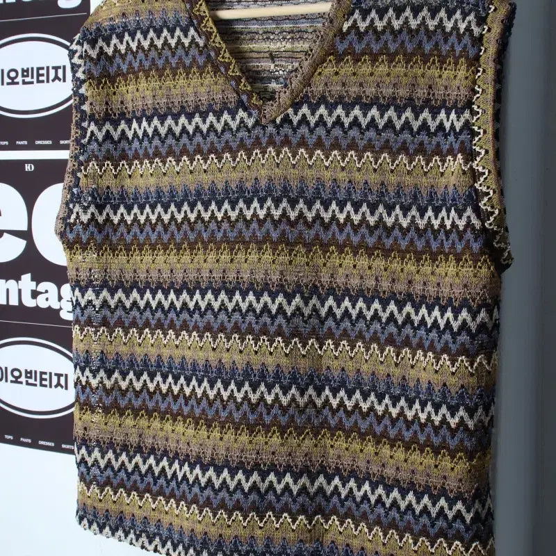 [BUNJANG] Vintage Knit Vest / (F) 브랜드빈티지 니트 조끼 스트라이프 에스닉 아메카지-H37456