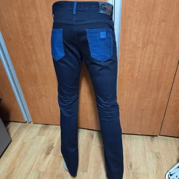 [BUNJANG] GUESS Stretch Pants Size 32 / GUESS게스스판바지80(32)