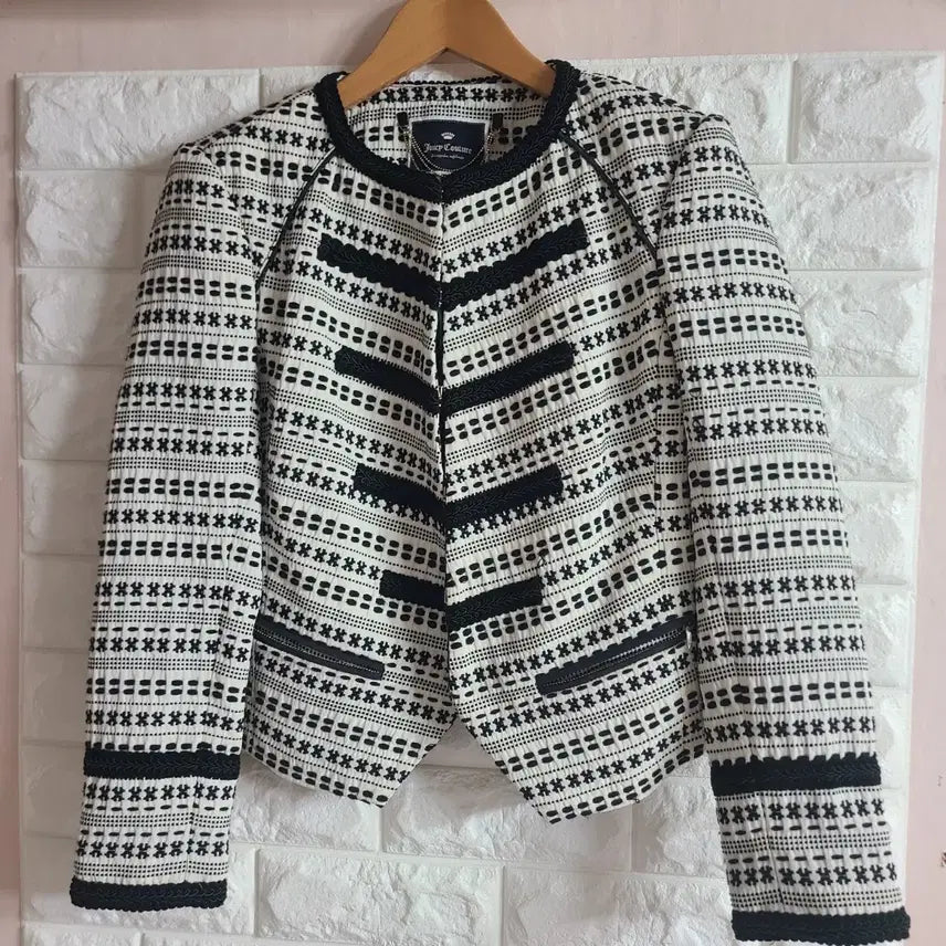 [BUNJANG] Juicy Couture Patterned Jacket / Juicy Couture 패턴 자켓 (실55)