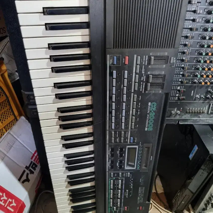 [BUNJANG] Casio CZ-2000S Synthesizer / 카시오 신디사이저