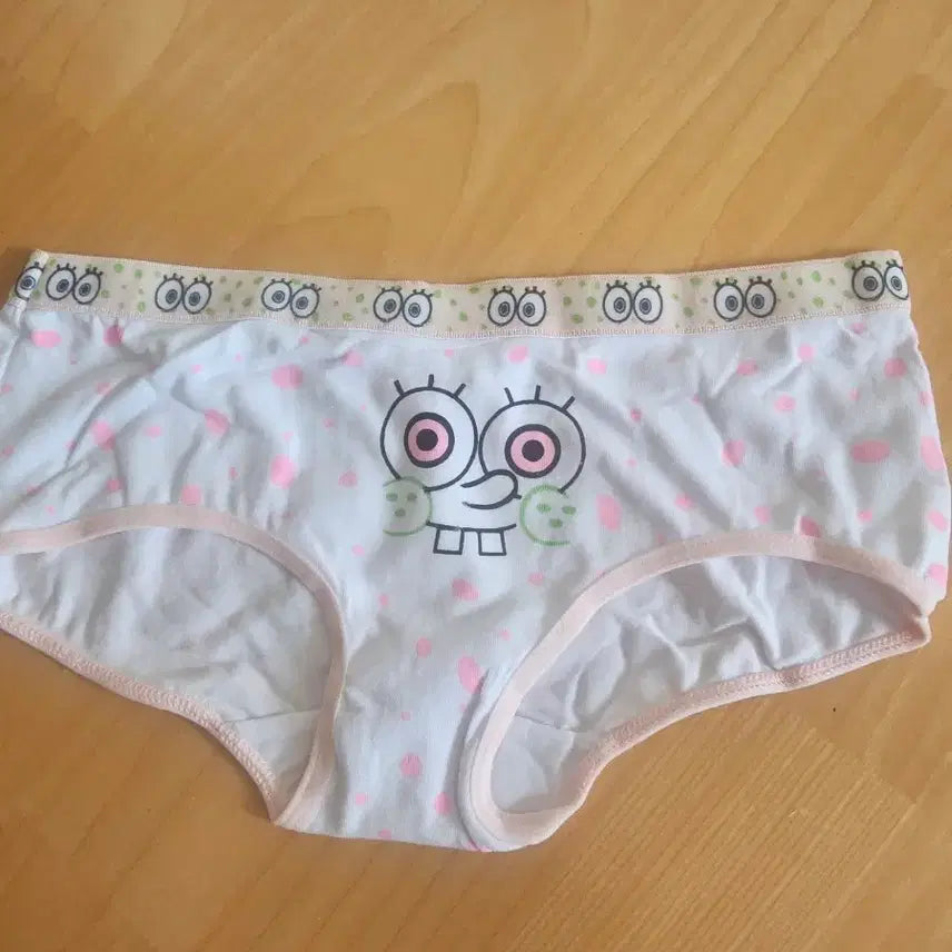 [BUNJANG] SpongeBob SquarePants Cotton Briefs (1pc) / 스폰지밥 캐릭터 면 팬티 1장:1,000