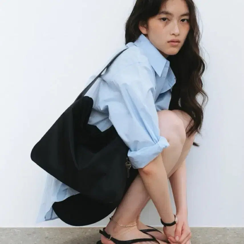 [BUNJANG] Urbanic 30 Nylon Hobo Bag Black / 얼바닉30 나일론 호보백