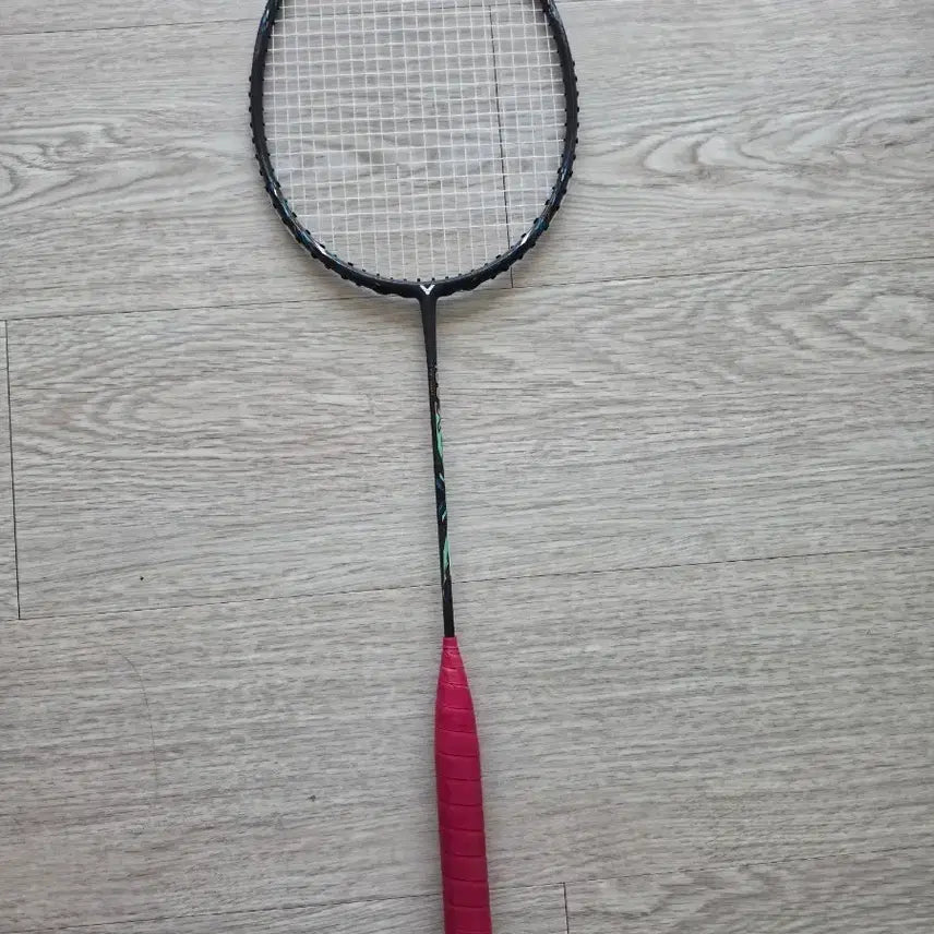 [BUNJANG] Victor AuraSpeed 100X Badminton Racket / 빅터 아우라스피드 100X팝니다