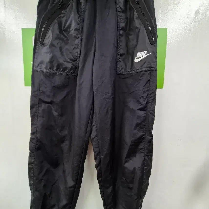 [BUNJANG] Nike Windbreaker Training Pants Black / 나이키 바람막이 트레이닝 바지 검정