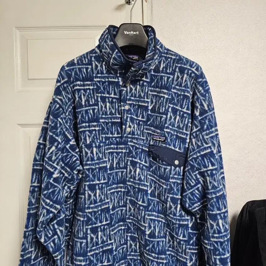 [BUNJANG] Patagonia Synchilla Lightweight Fleece Jacket Blue Pattern L / 파타고니아 신칠라 L 블루 패턴 라이트웨이트