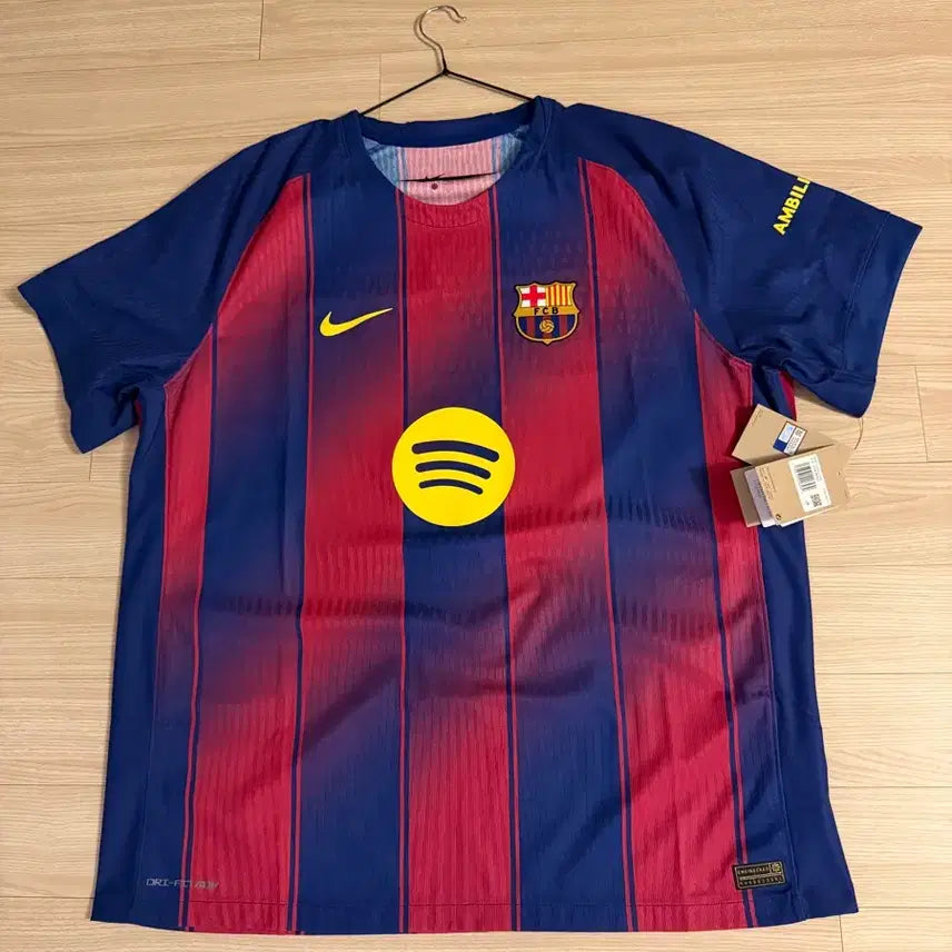 [BUNJANG] FC Barcelona 2025-26 Home Authentic Jersey (Size 2XL) / 바르셀로나 25-26 홈 어센틱 새제품 2xl